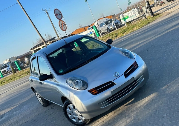 Nissan Micra cena 8800 przebieg: 134000, rok produkcji 2004 z Sławno małe 92